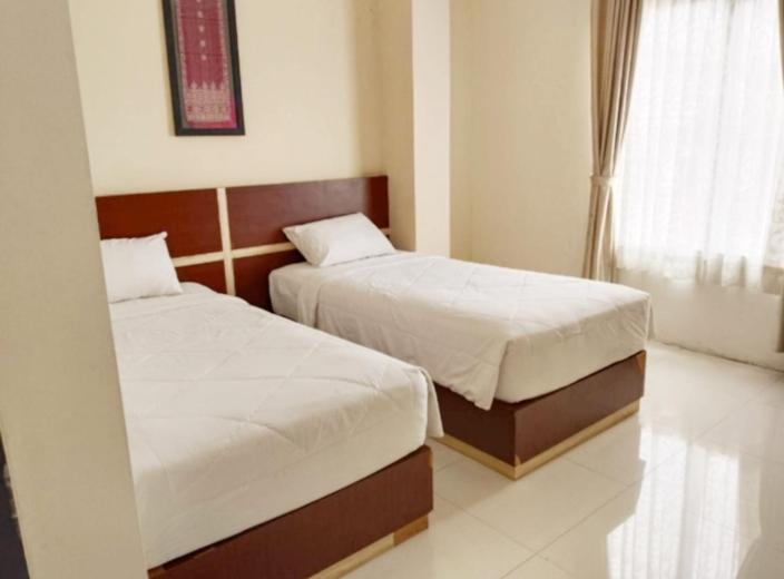 Khariz Hotel Bukittinggi Exterior photo